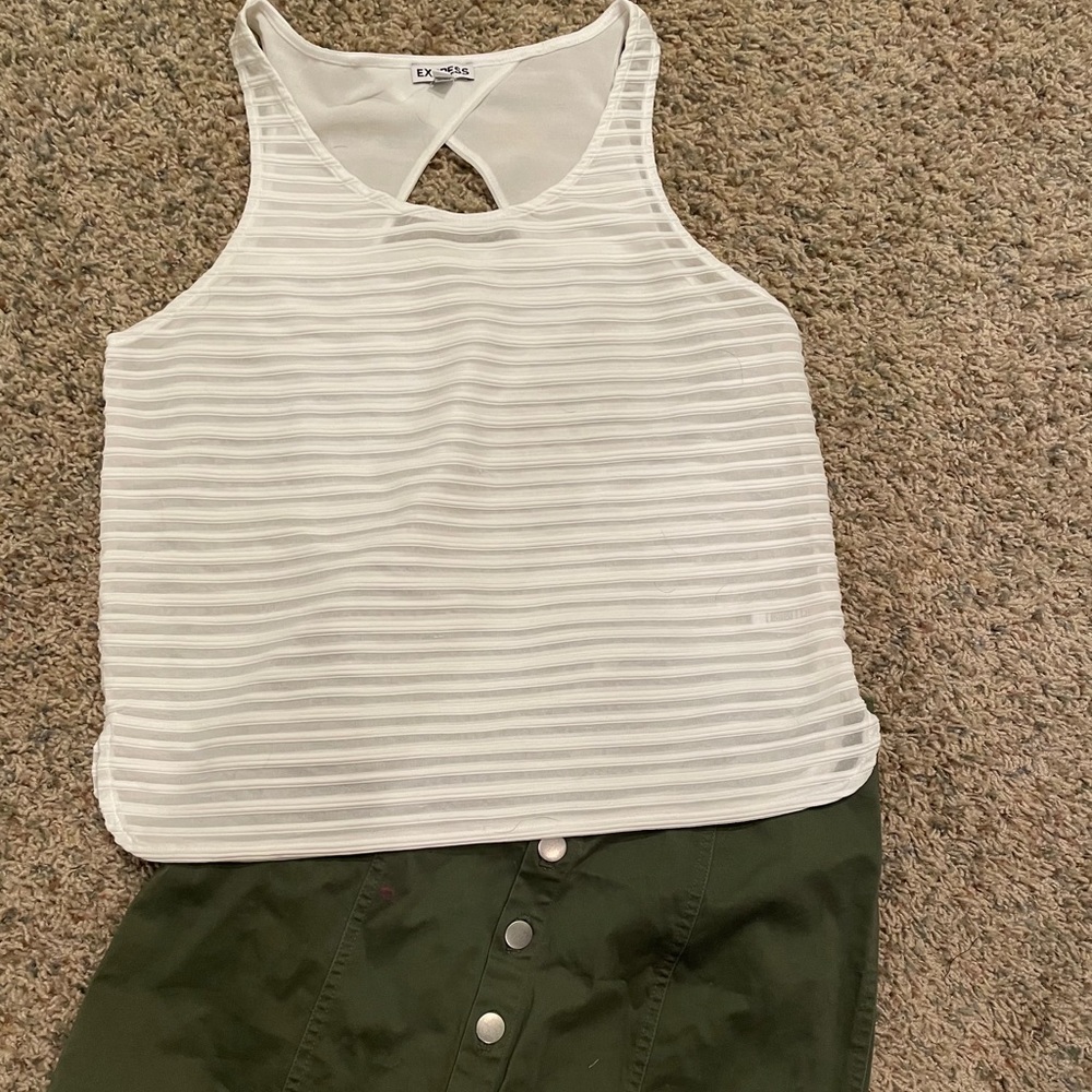 Sm Army‎ Green Forever 21 Skirt & White Express Top